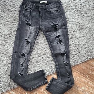 Blk distressed daydrip refined jeans